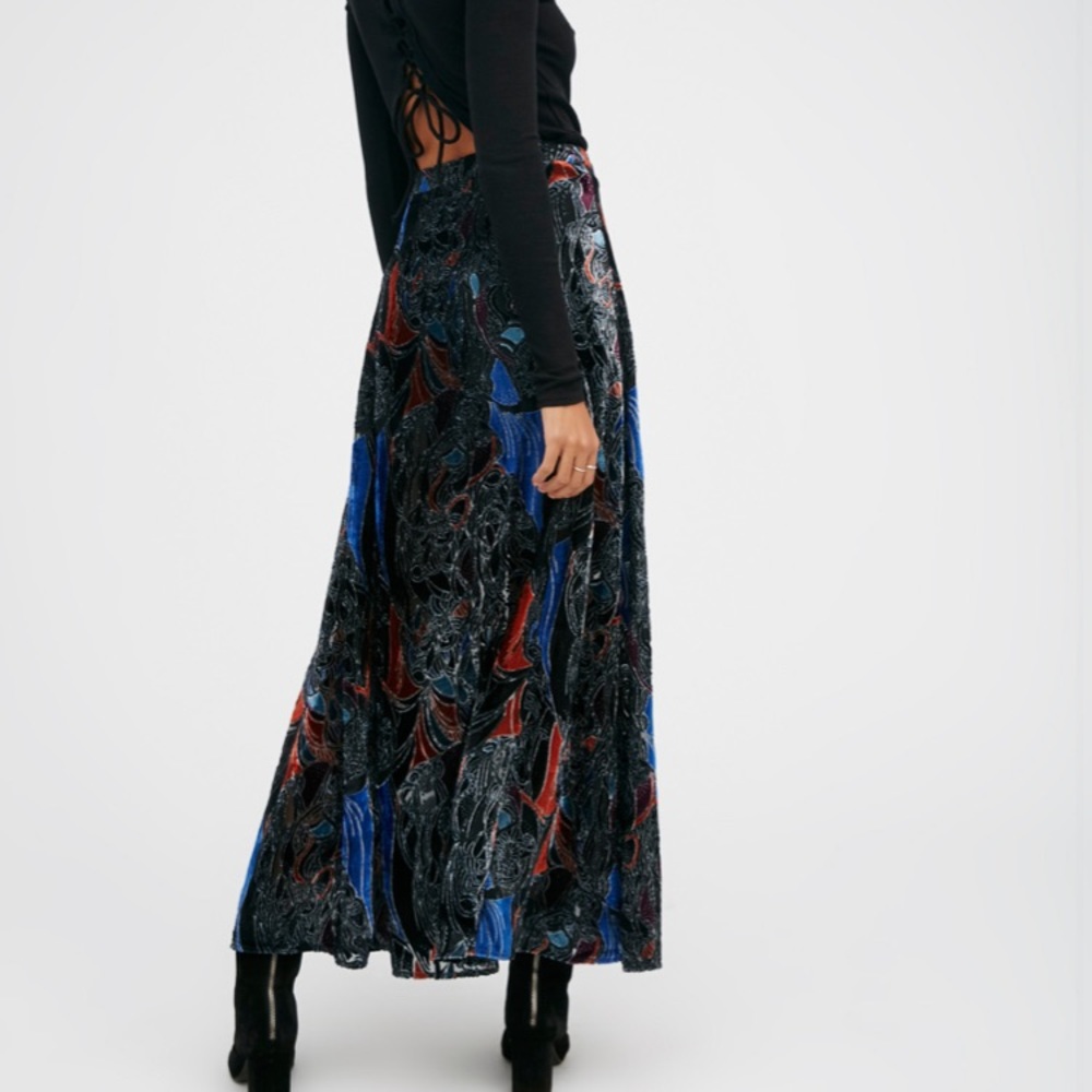 Free People 🦋 Love Me So Right Velvet Maxi Skirt